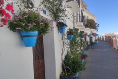 8-Mijas-wiszace-doiczki-to-wizytowka-wielu-hiszpanskich-miasteczek